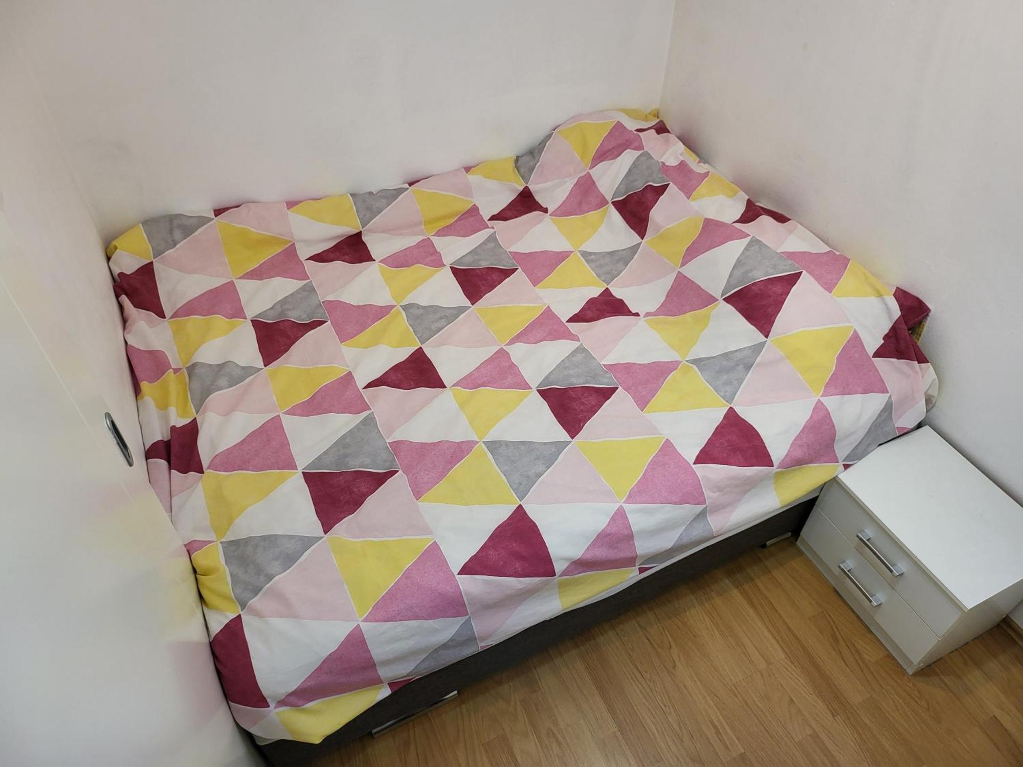 Stan Na Dan Prnjavor, Gajba U Centru 아파트 외부 사진